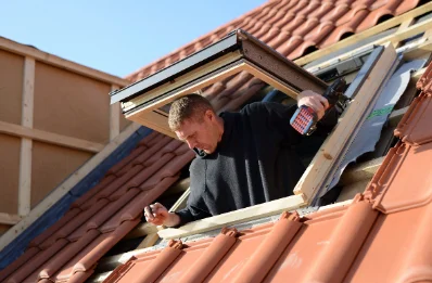 Pose de fenêtres de toit Velux à Champanges